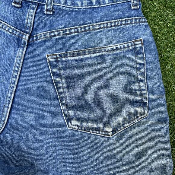 Vintage Y2K Arizona Shorts Size 11 High Rise Button Fly Mom Jean Rolled Hem - Picture 7 of 10